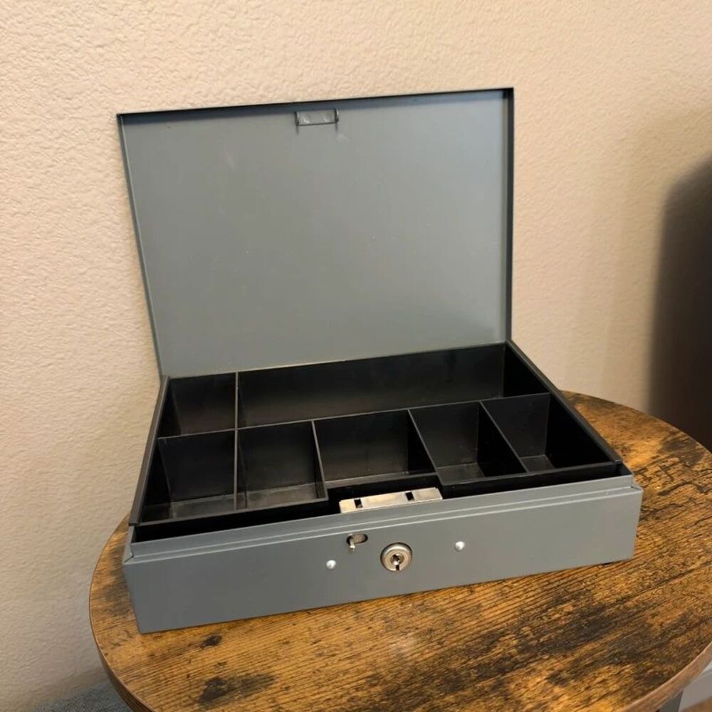 Vintage Metal Cash Box - No Key